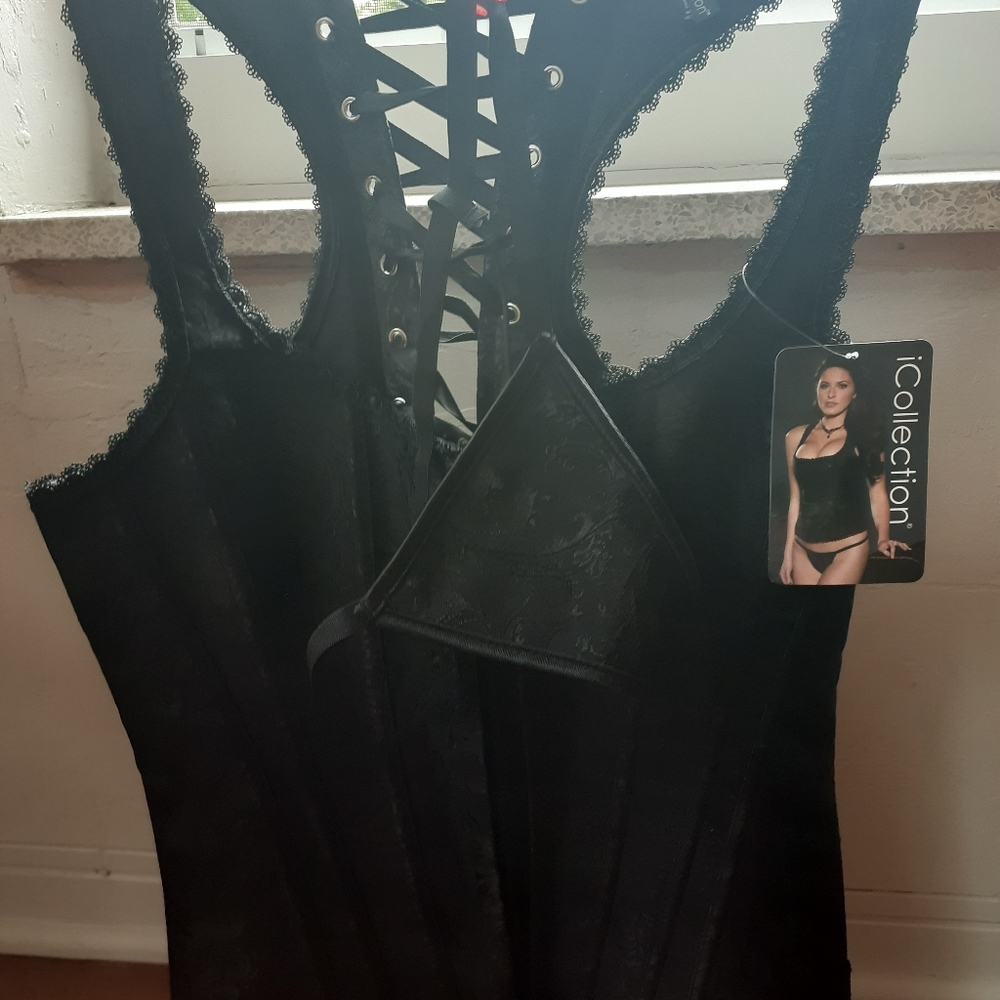 Bustia Size Small to Medium 36